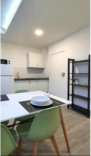 Coqueto Apartamento Nuevo En Pleno Centro De Algeciras Bb Eksteriør billede